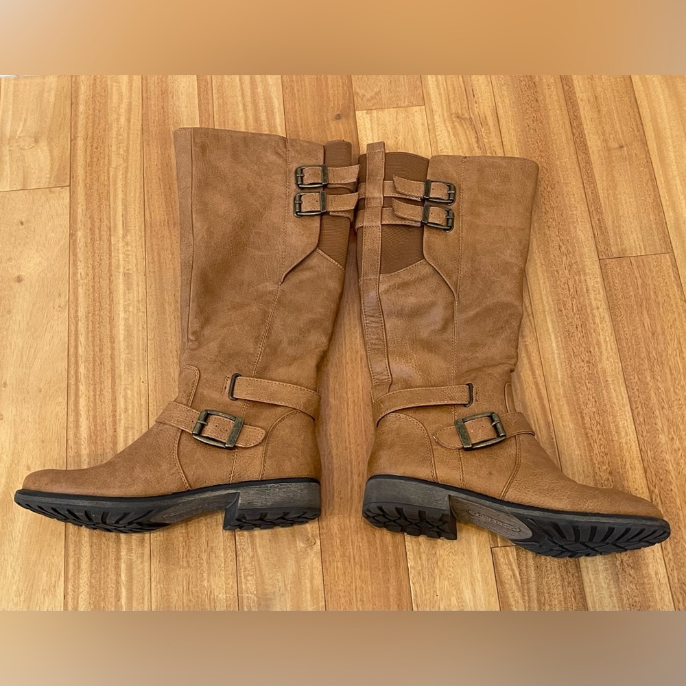 Bare Trap Boots - image 5